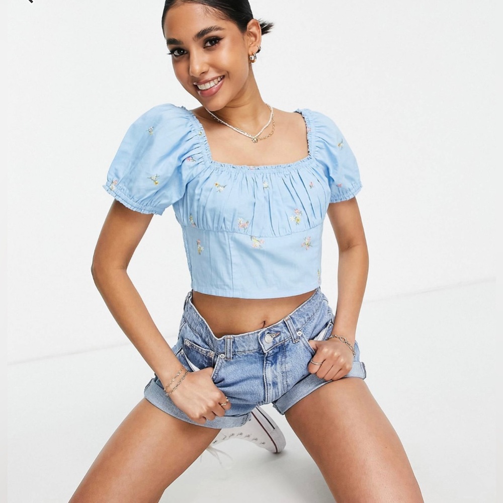 Crop top